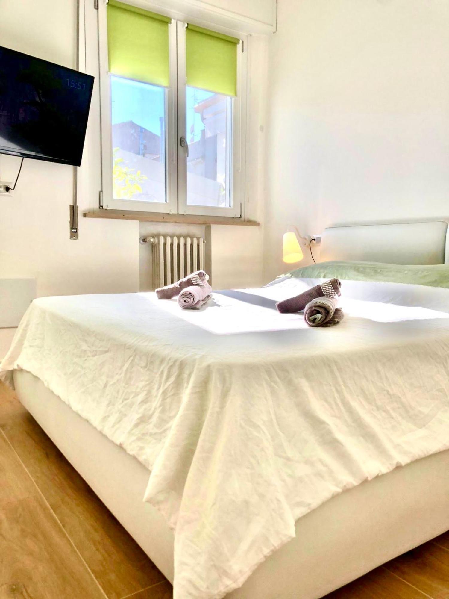 Stanza E Bagno Privato, Idromassaggio Con Extra Fee, In Appartamento Ferrara Exterior photo